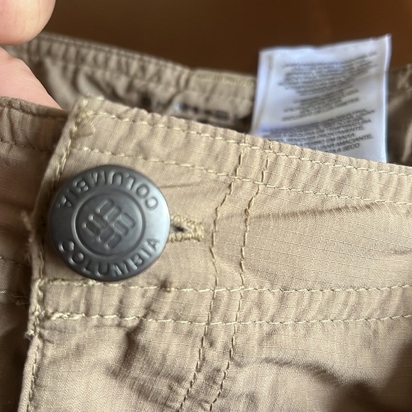 Shorts - Picture 6 of 7